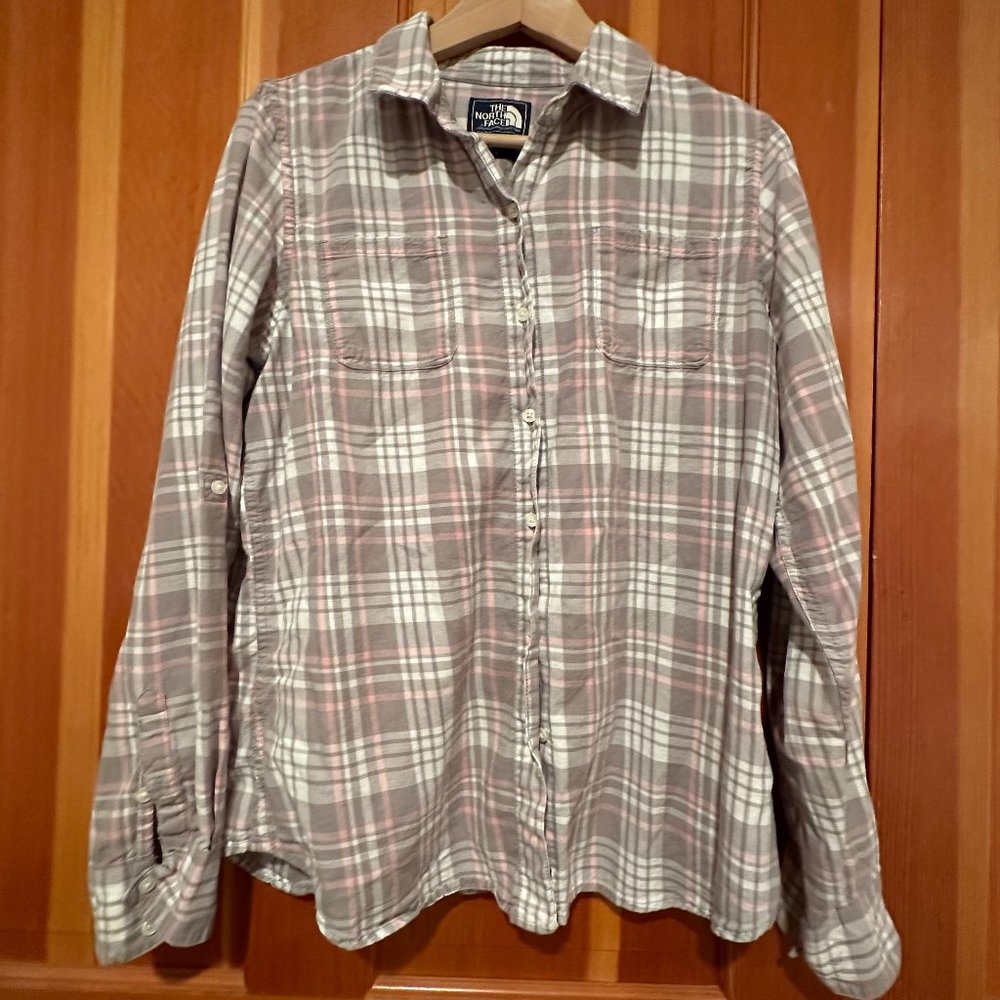 [The North Face] Women’s Pink and Gray Plaid Button Up Flannel - Size L